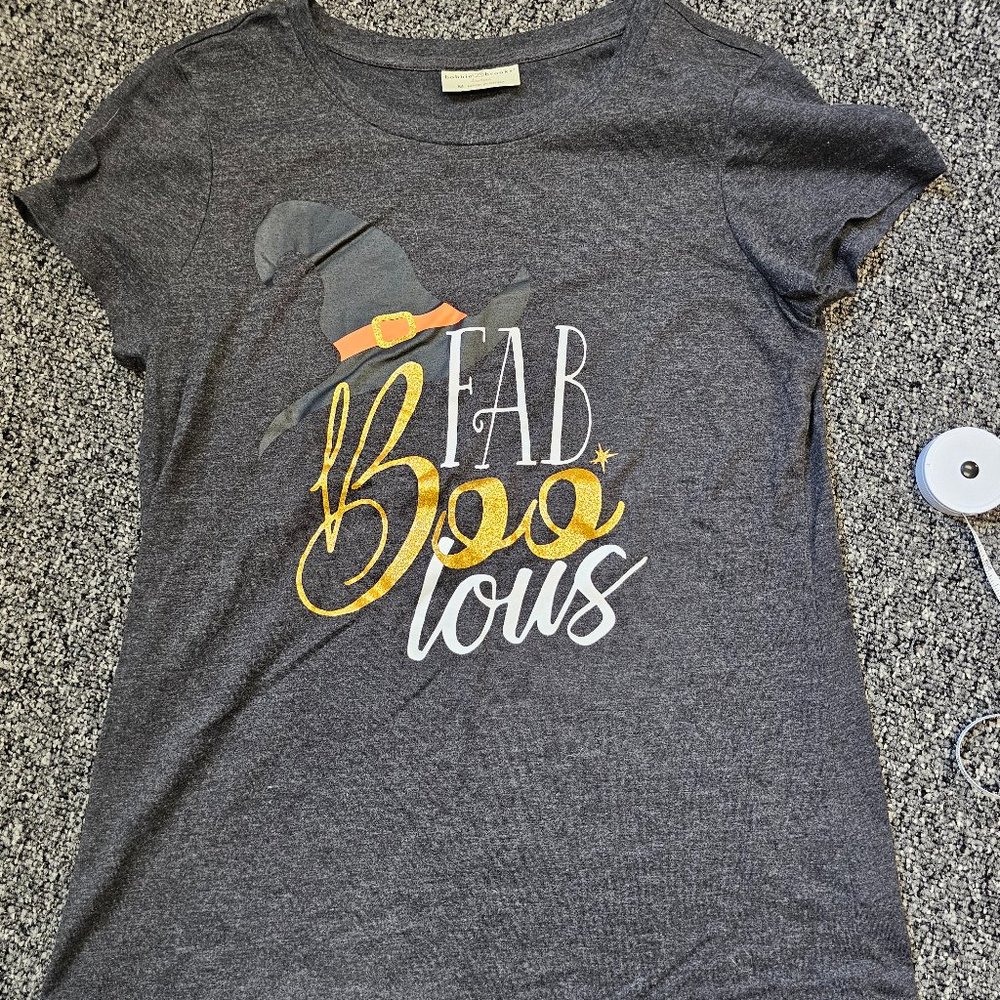 BOGO🎀Womens Halloween Tee- FabBOOlous Large - Picture 2 of 4